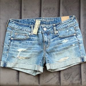 NWT American Eagle Midi Denim Shorts - Size 4